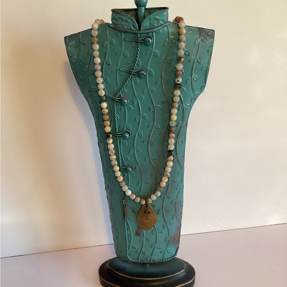 Botswana Agate Necklace - Picture 1 of 5